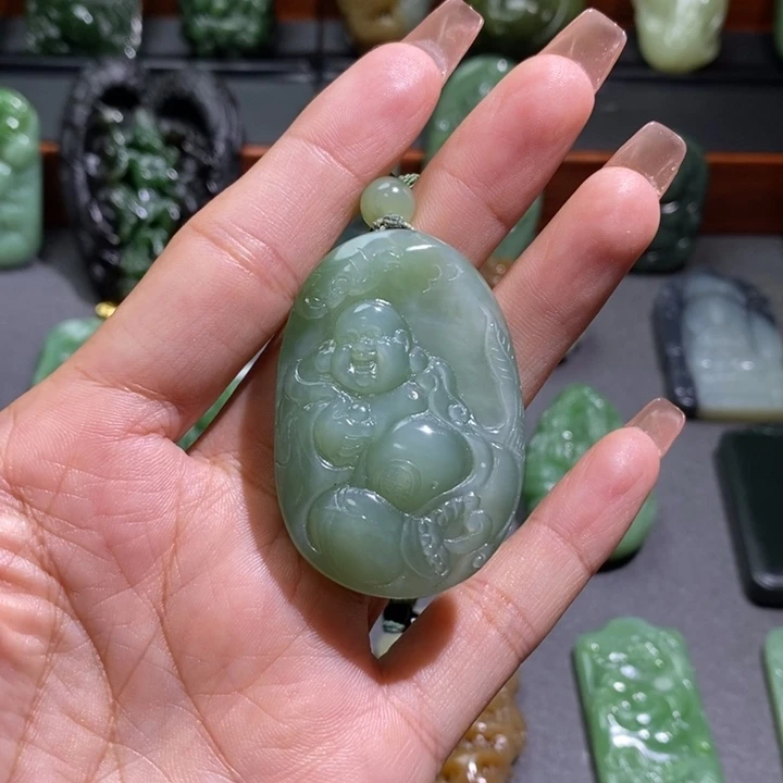 未镶嵌和田玉挂件