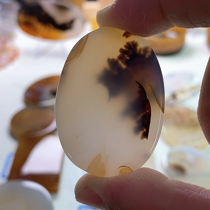 玛瑙/玉髓未镶嵌珠宝半成品