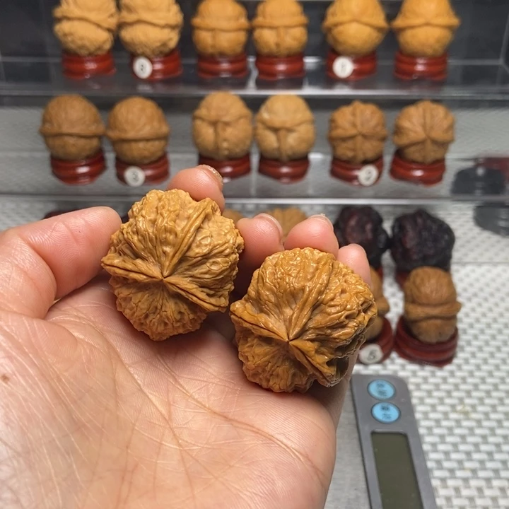 文玩核桃把件10百花三棱