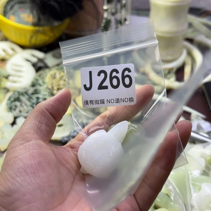 蛇纹石玉发饰合金古**庭