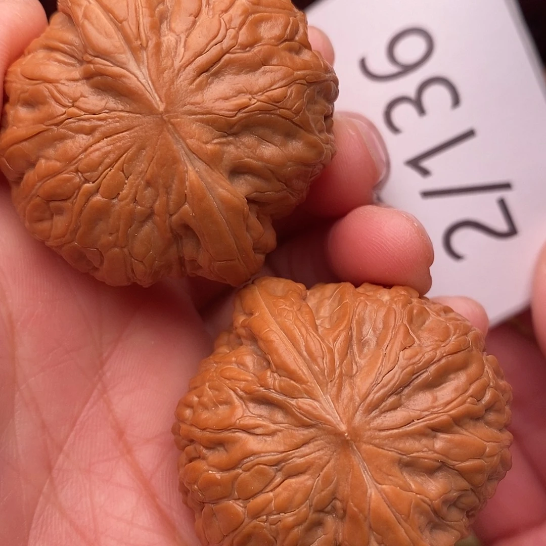 请***8把件文玩核桃42铁锤妹妹