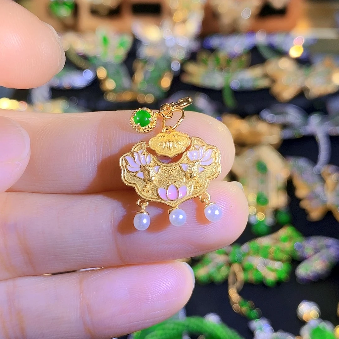 颈饰银S925镶嵌翡翠