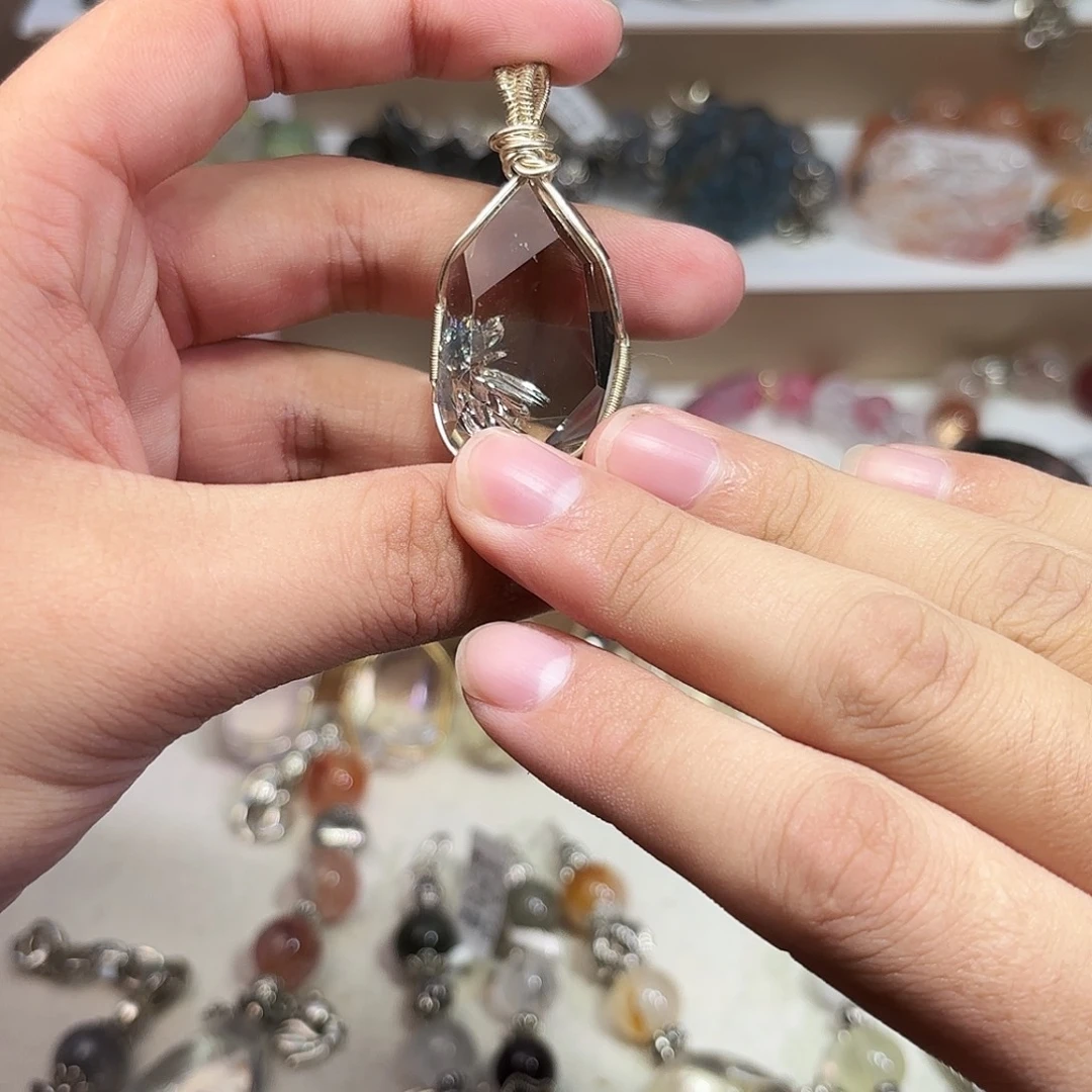 焱***焱未镶嵌手链水晶水晶