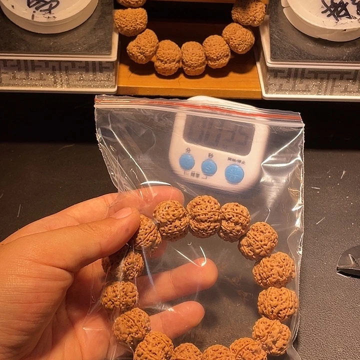 D***)手串金刚菩提金刚