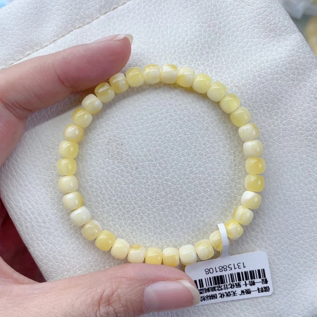 蜜蜡裸石未镶嵌蜜蜡005