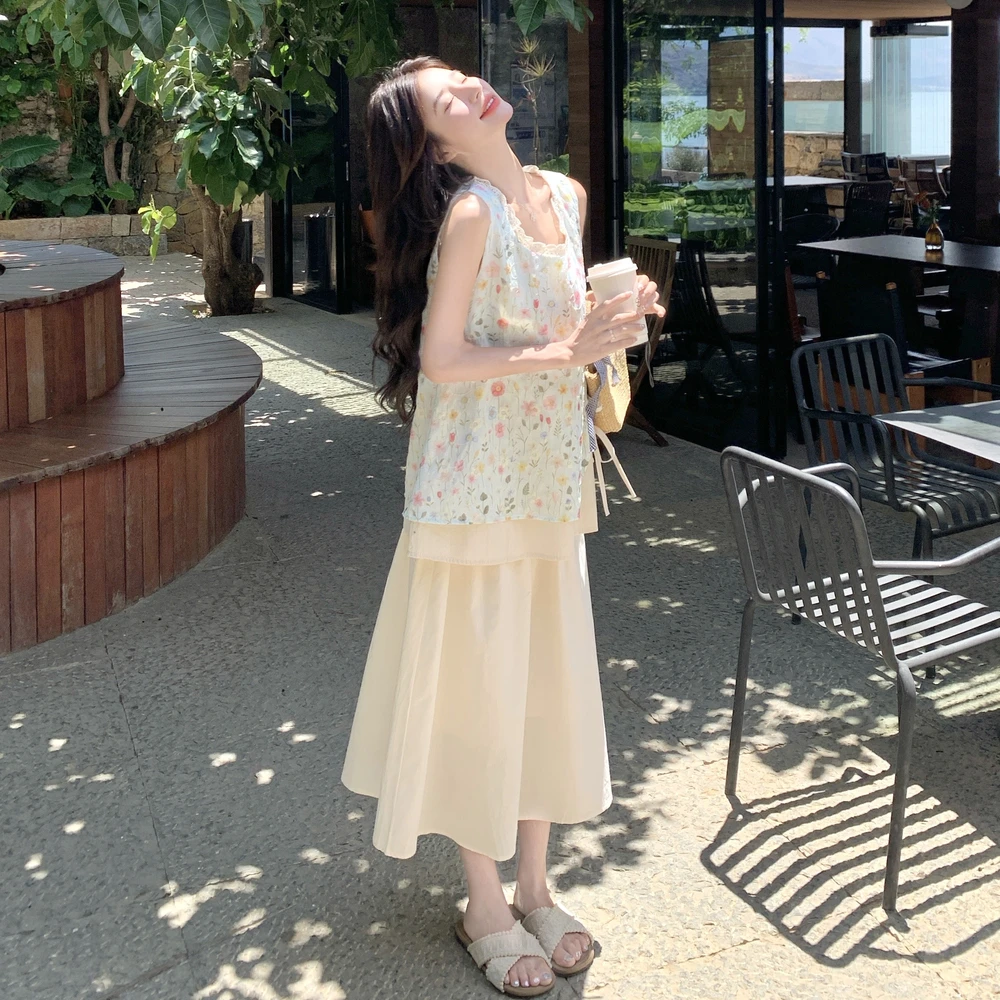 浪漫法式田园风碎花套装裙女2025女夏季新款拼接背心半身裙两件套