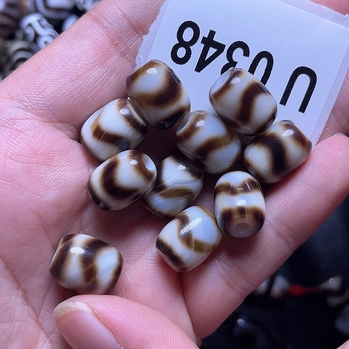 玛瑙/玉髓颈饰未镶嵌微瑕