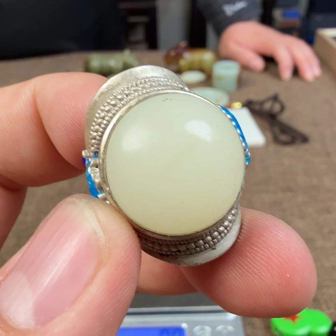 和田玉（糖玉）未镶嵌珠宝半成品