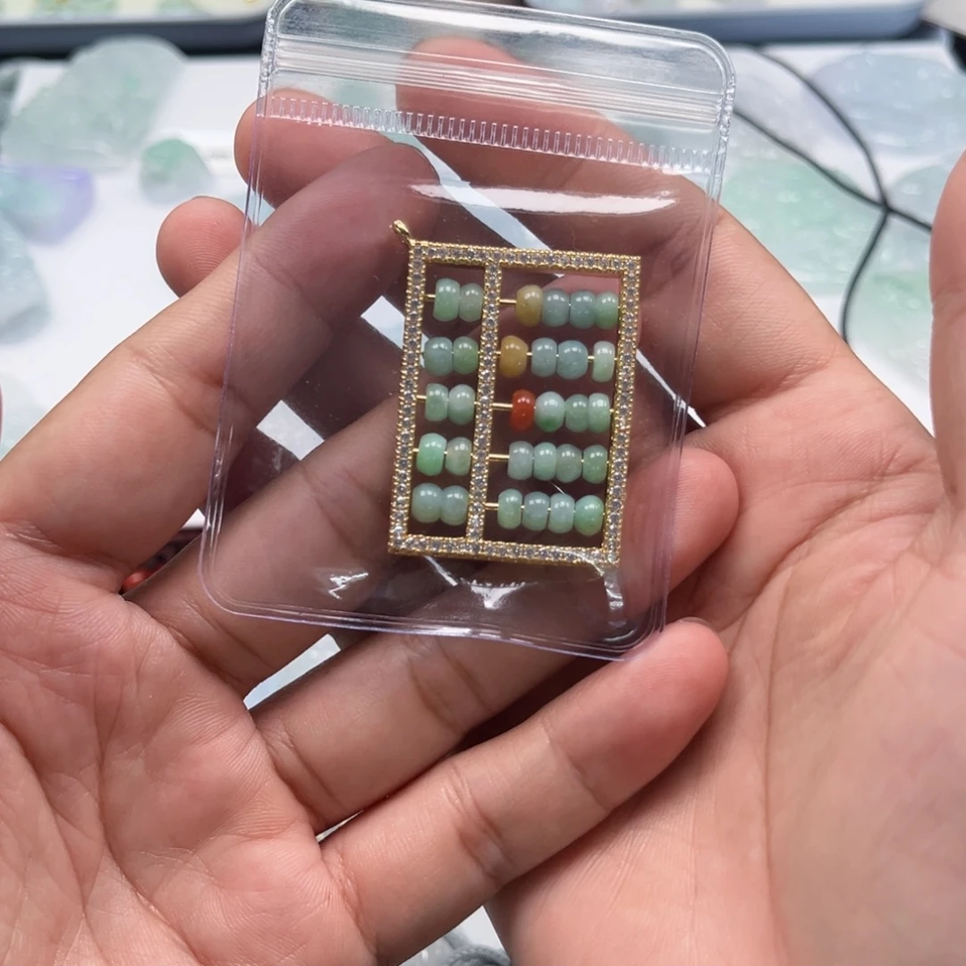 翡翠未镶嵌颈饰天然翡翠A