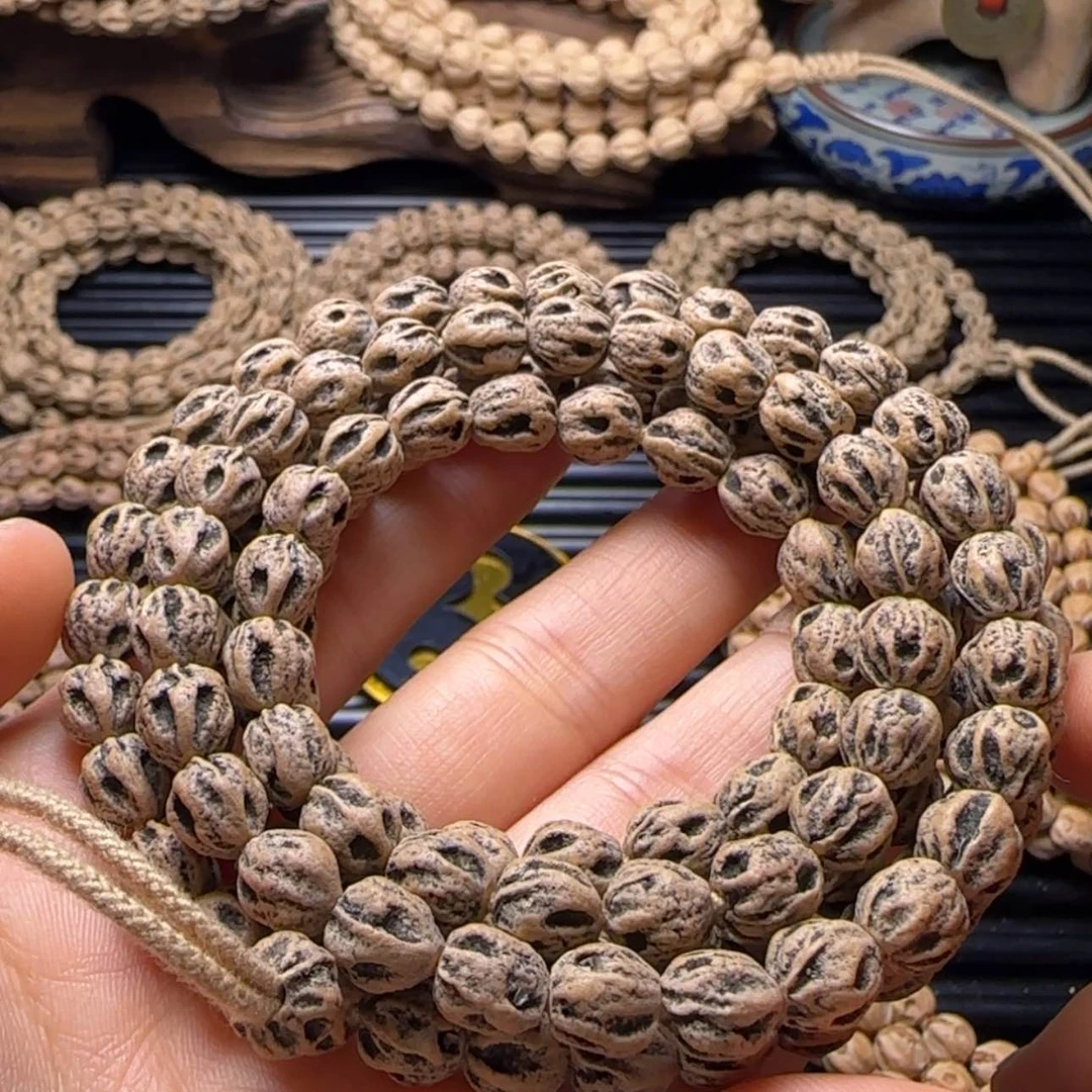 【闪购商品】吊坠柏香籽/百香籽大**棠