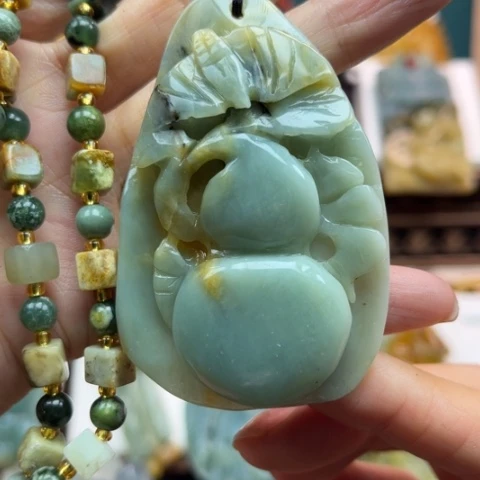 岫玉挂件未镶嵌挂件