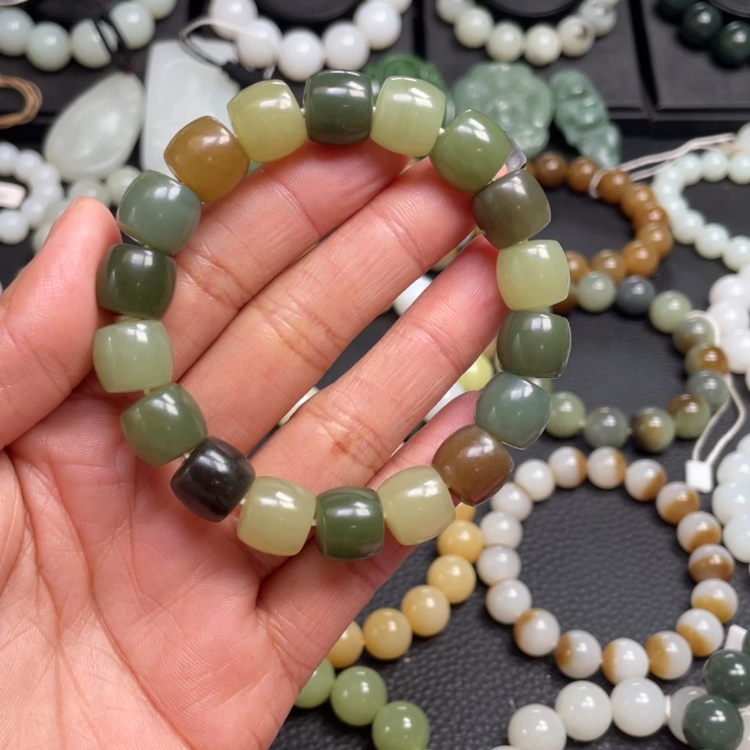 和田玉未镶嵌手链