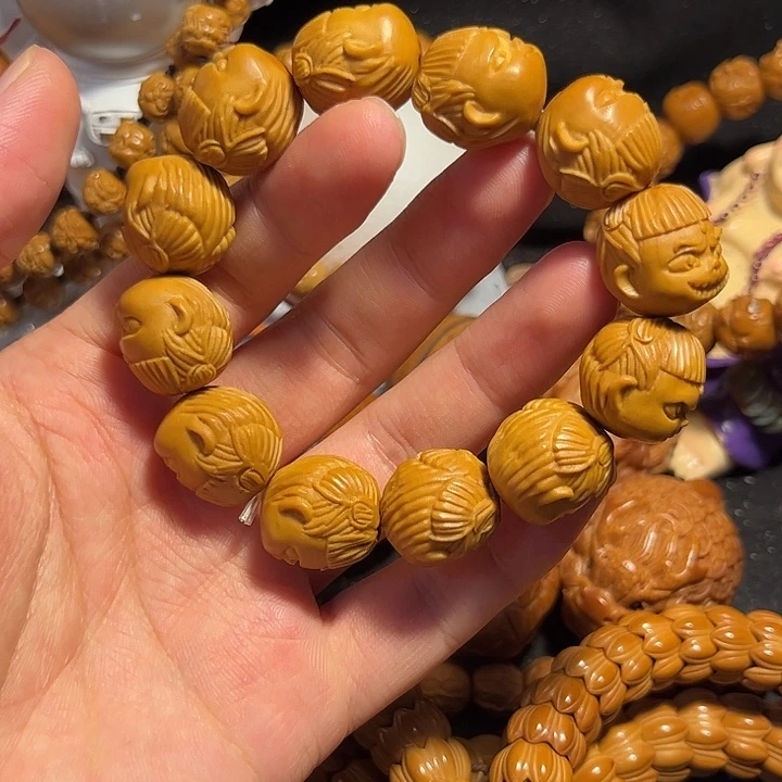 手串/手链橄榄核哪吒