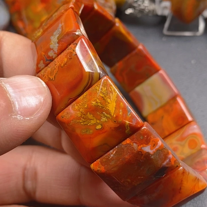 玛瑙/玉髓手链未镶嵌生**叶