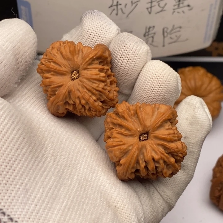 把件文玩核桃高炮南疆石36