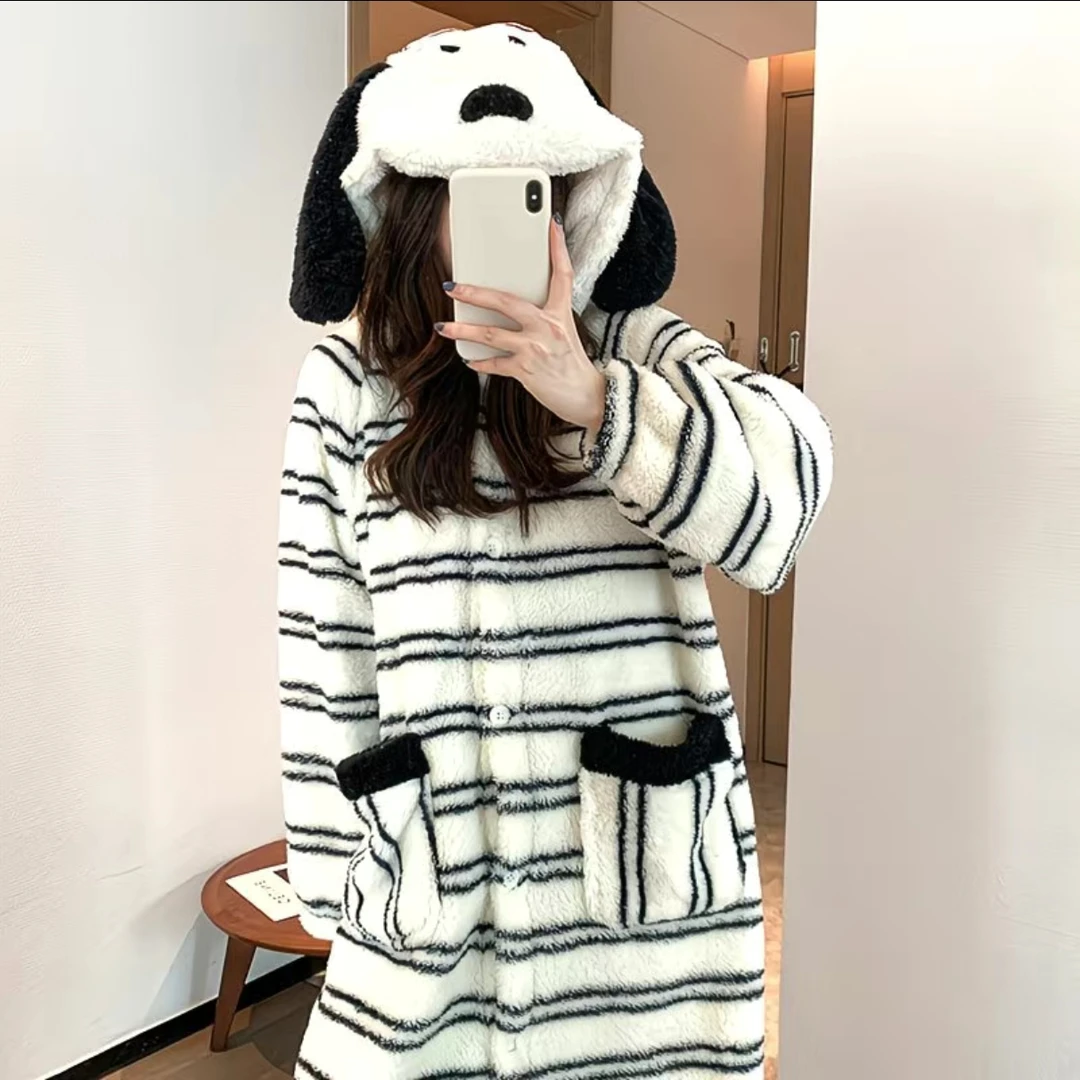 条纹狗睡衣女秋冬季珊瑚绒睡袍加厚加绒浴袍可爱家居服冬天