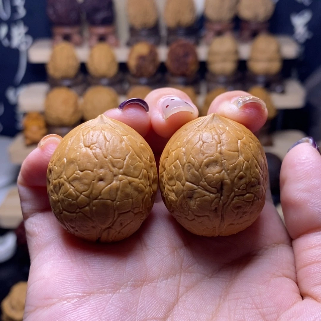 把件文玩核桃Z蛇皮球16………