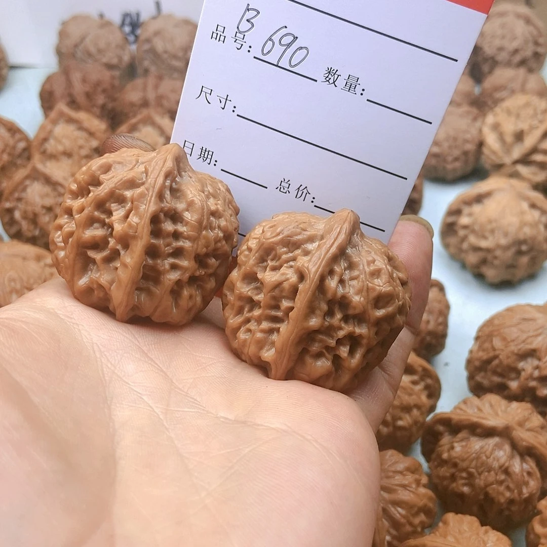 文玩核桃把件690号方金蝉37尺