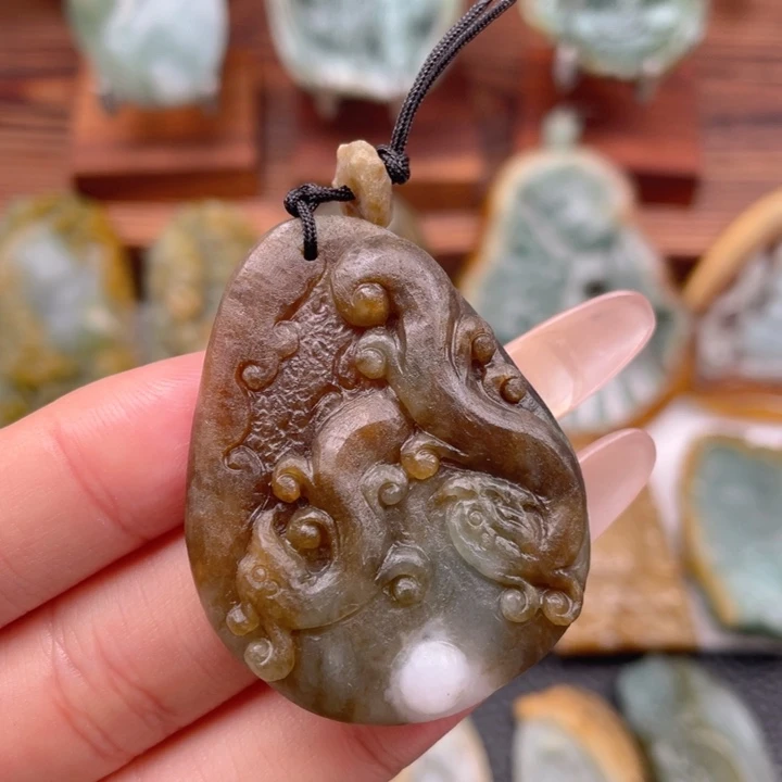 定制翡翠未镶嵌翡翠