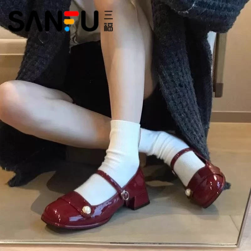 三福法式甜酷玛丽珍鞋子2025新款秋款红色粗跟单鞋女一字带