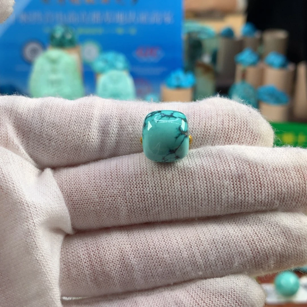 绿松石未镶嵌珠宝奇石12.9mm