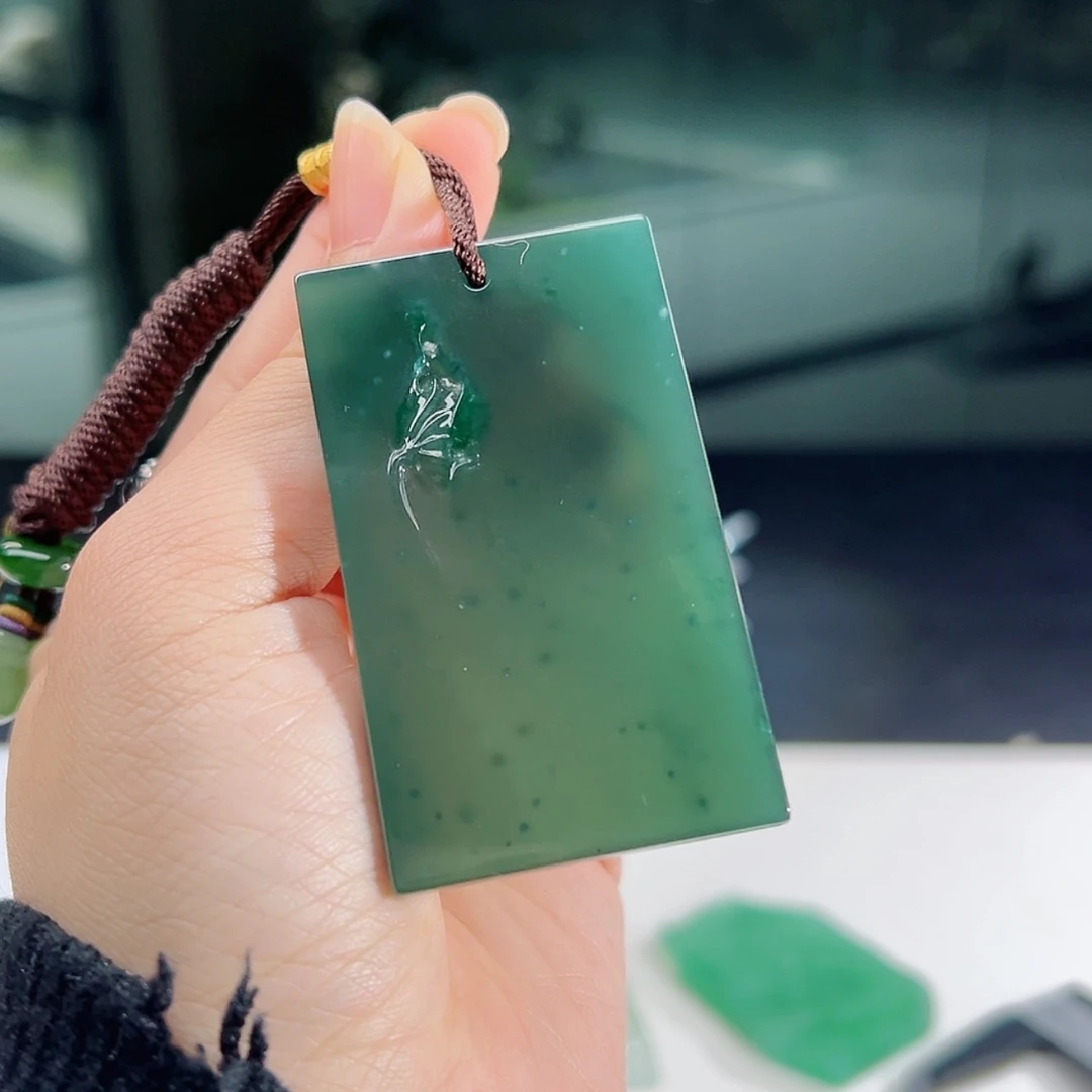 【闪购商品】翡翠挂件未镶嵌老蓝水 一语三关