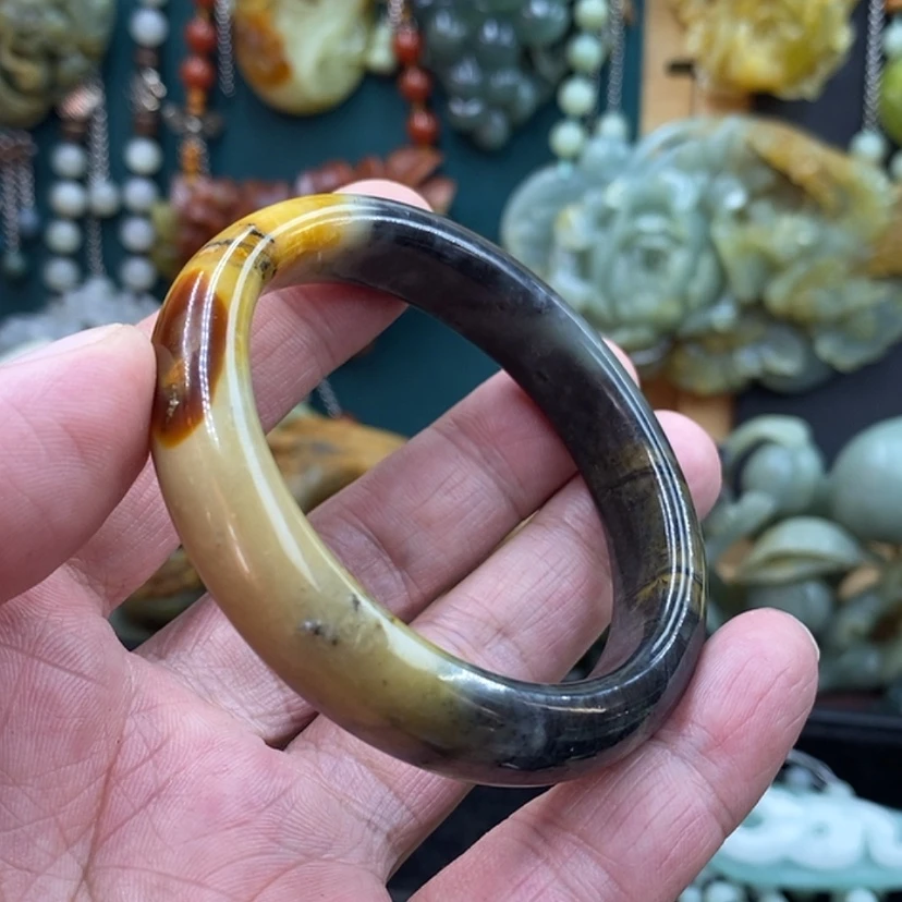 【闪购商品】未镶嵌岫玉手镯56