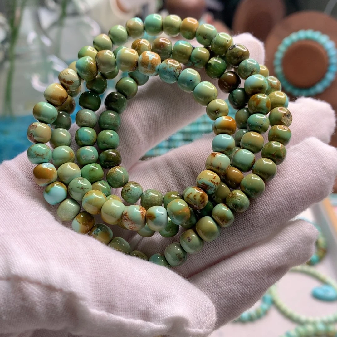 绿松石未镶嵌饰品