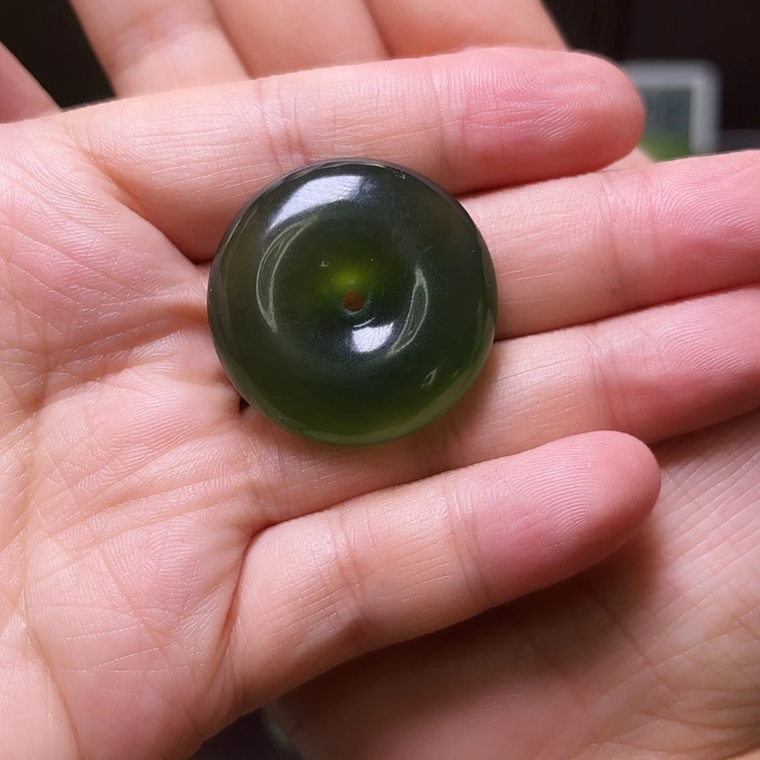 合金蛇纹石玉颈饰