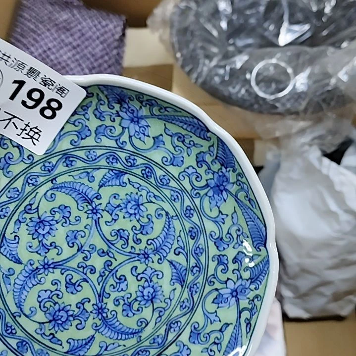 城***人手工拉胚釉下彩绘画片