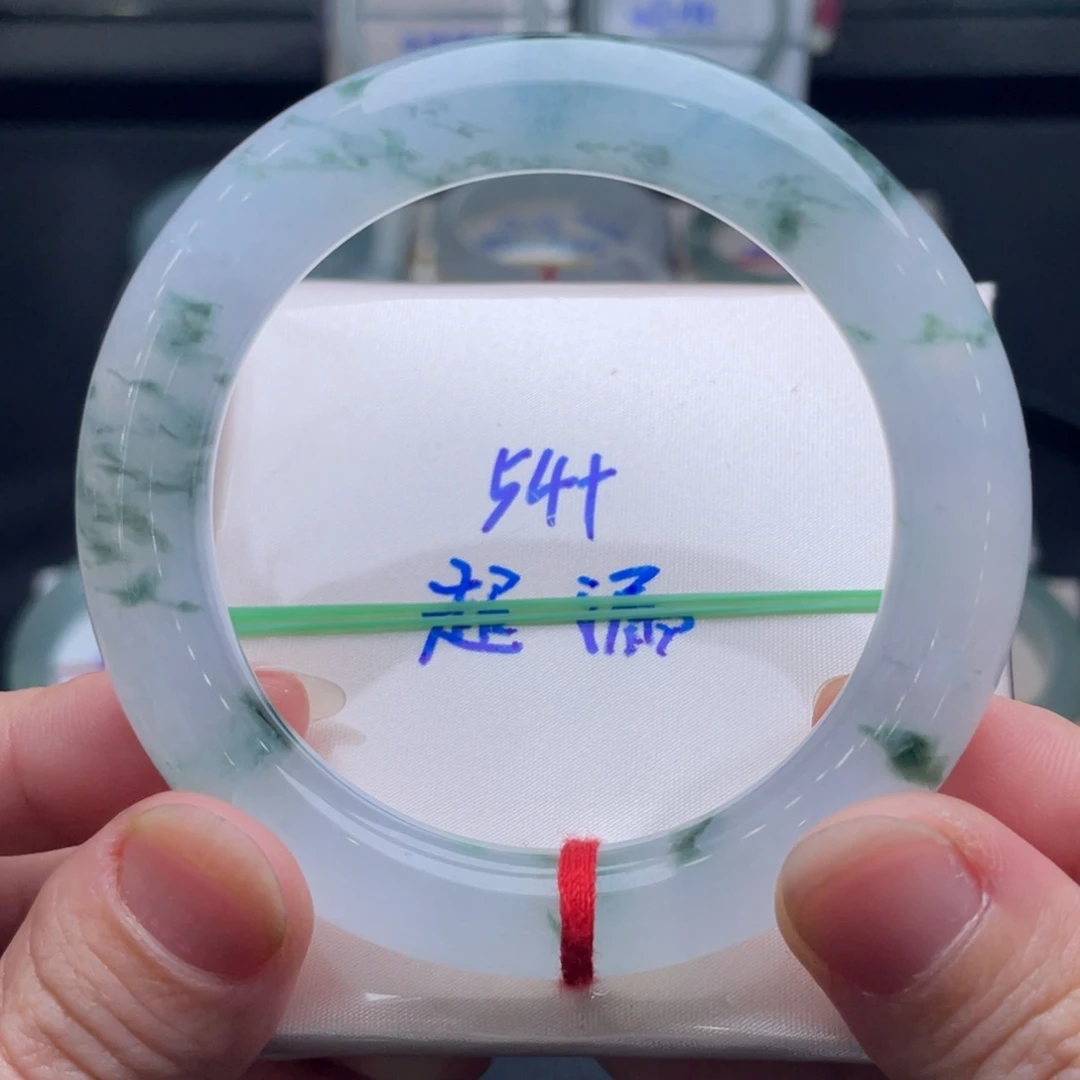 翡翠未镶嵌手镯翡翠手镯13