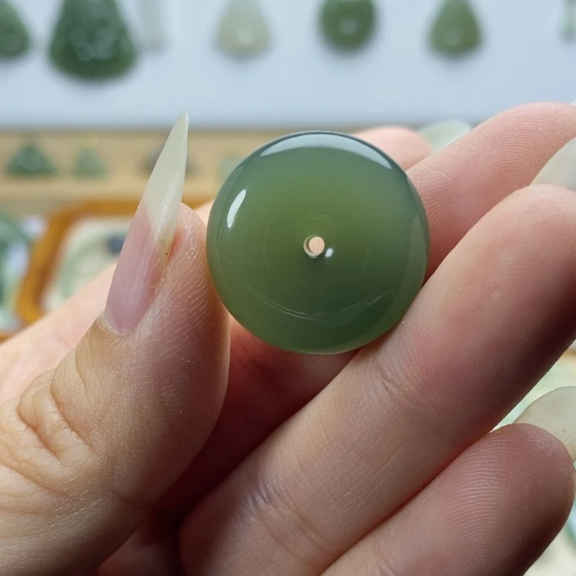 【闪购商品】颈饰未镶嵌和田玉