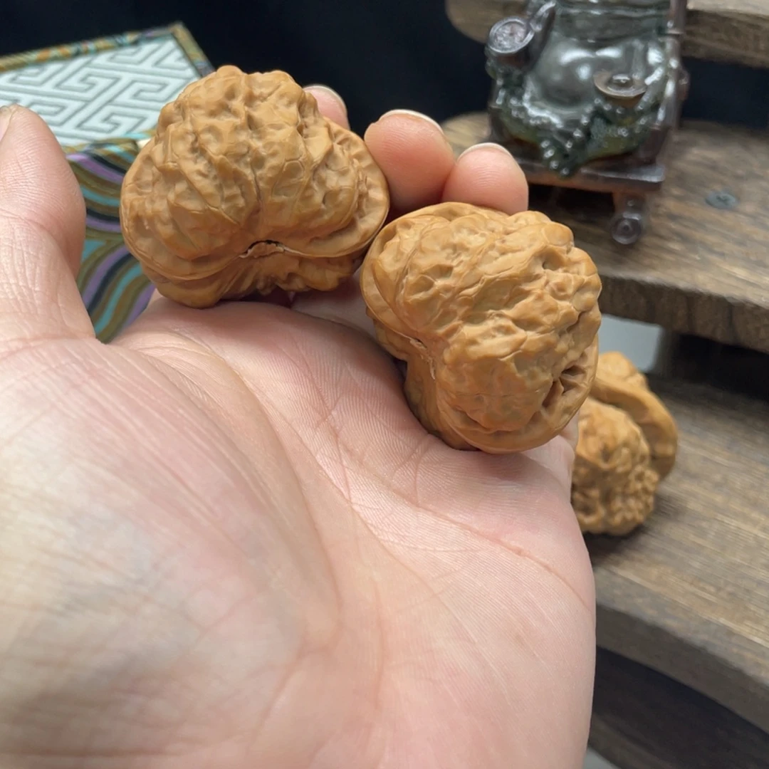 老***饭吊坠文玩核桃蛤蟆