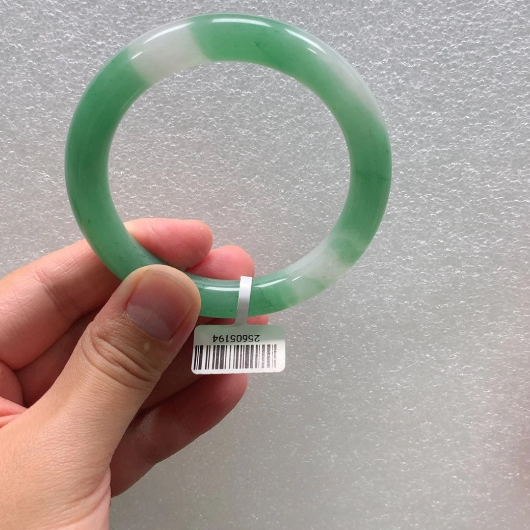 石英质玉手镯未镶嵌青青60-多人