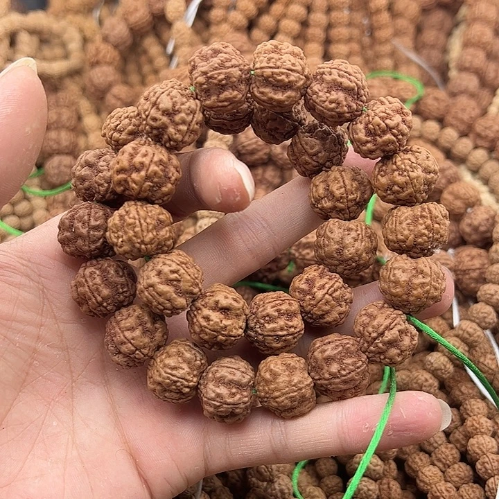 鼎***计手串金刚菩提谢谢