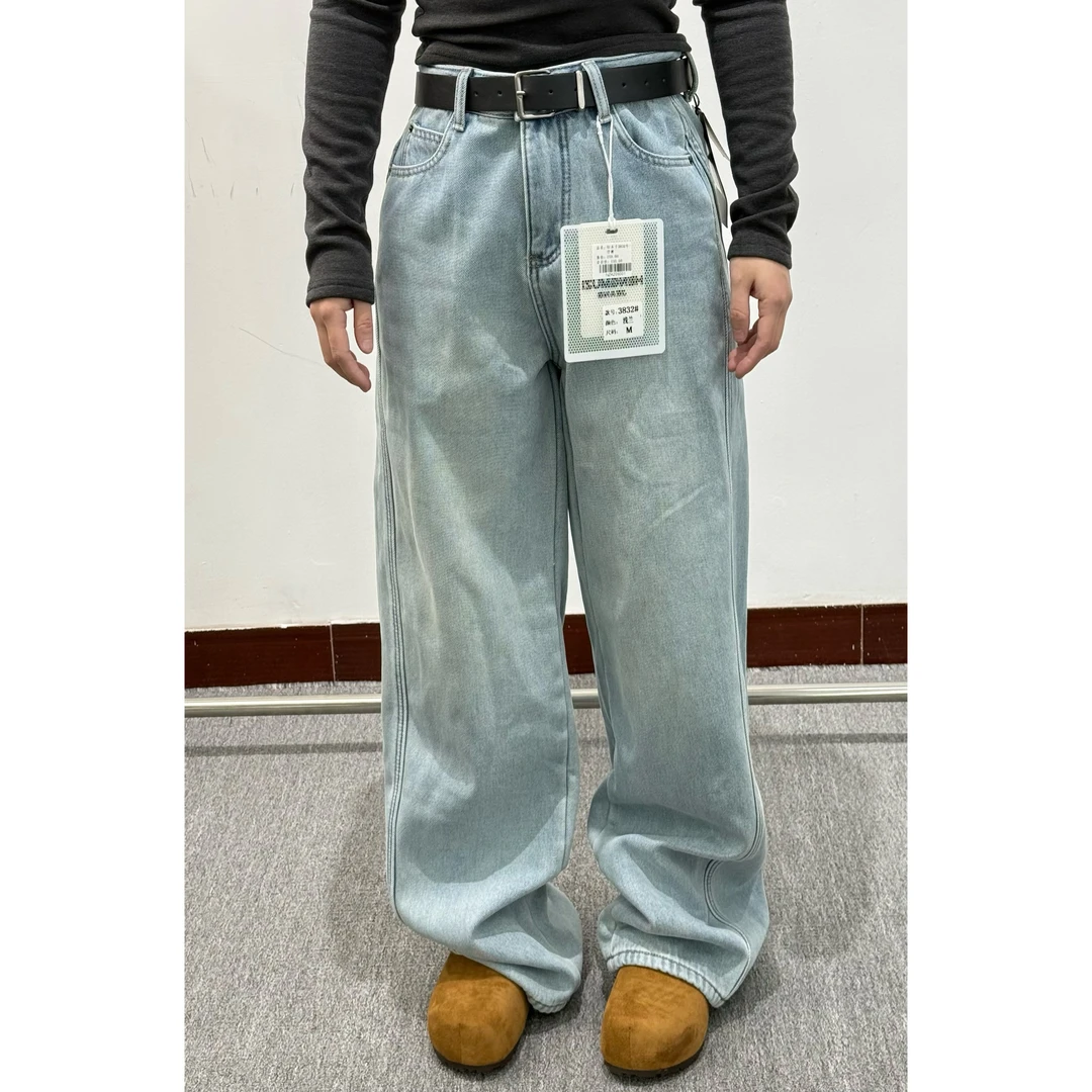 浅蓝色高腰加绒阔腿牛仔裤女宽松显瘦直筒垂感冬季百搭裤子