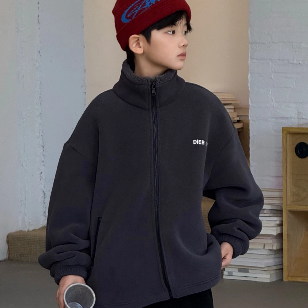 郭郭童品：递➕半高领加绒外套（7085）