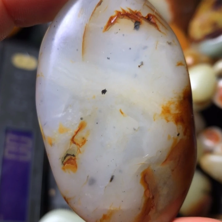 和田玉未镶嵌珠宝奇石