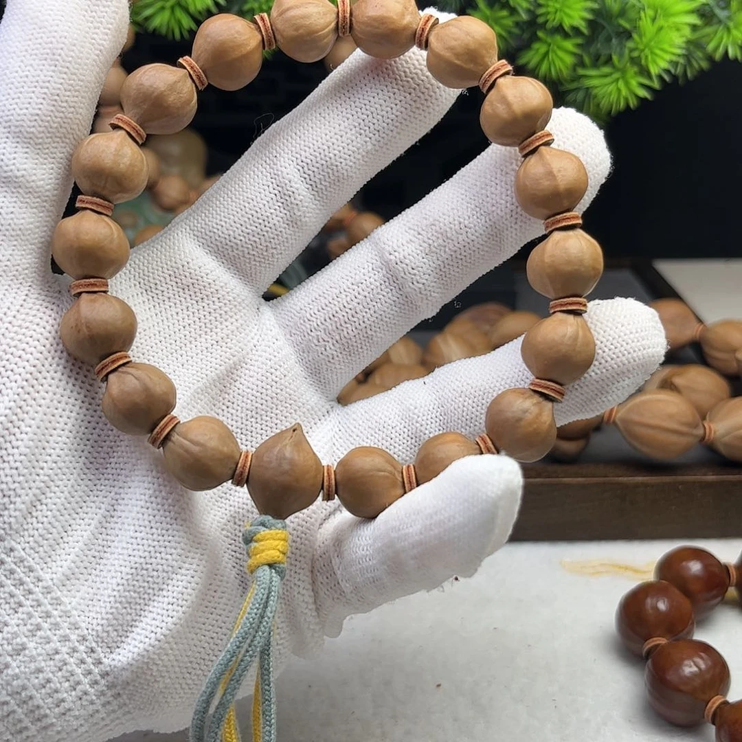 手串/手链橄榄核↖****。1.3三花铁核