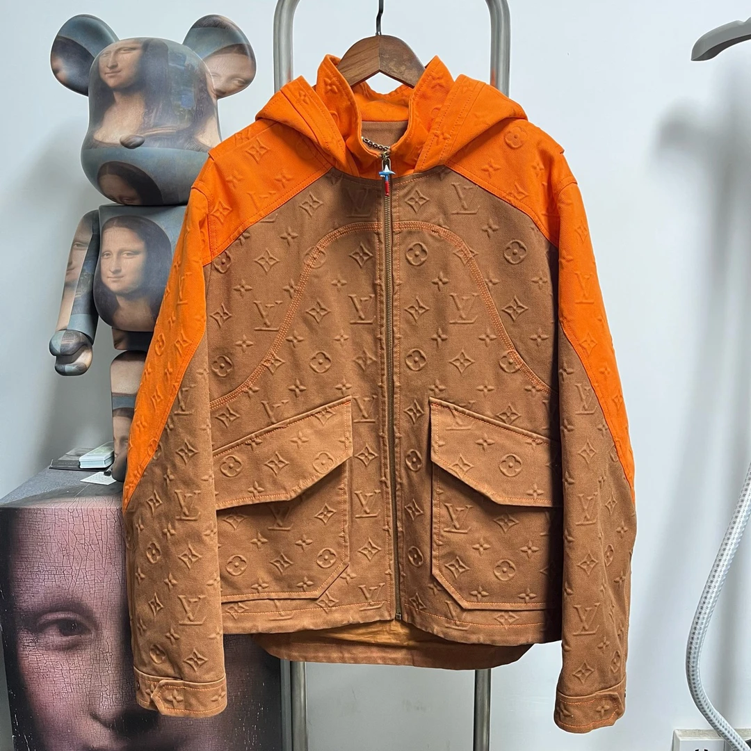 99新 LouisVuitton/路易威登 满印浮雕伐木外套 尺码:50