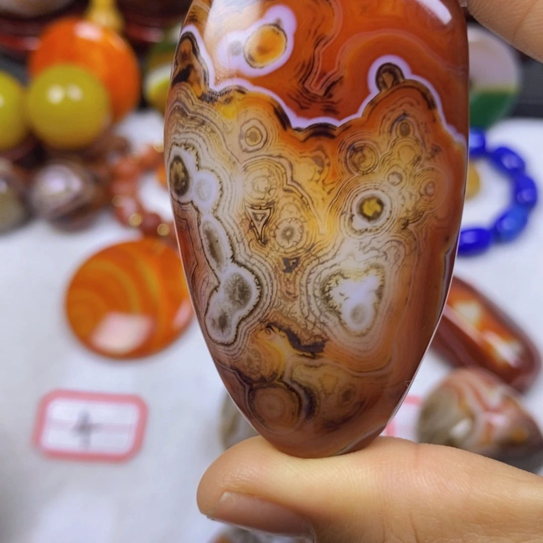 玛瑙/玉髓未镶嵌珠宝半成品