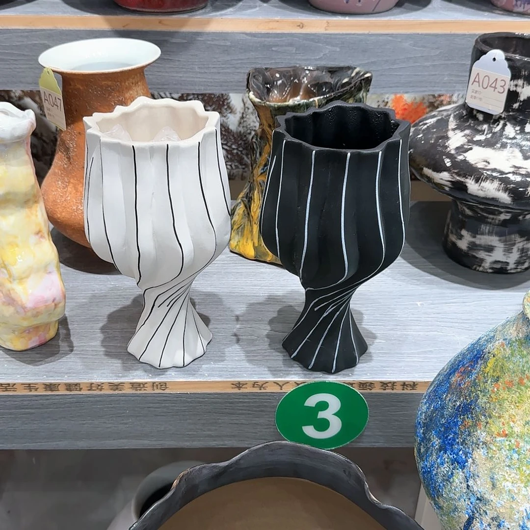 景德镇陶瓷艺术品一只