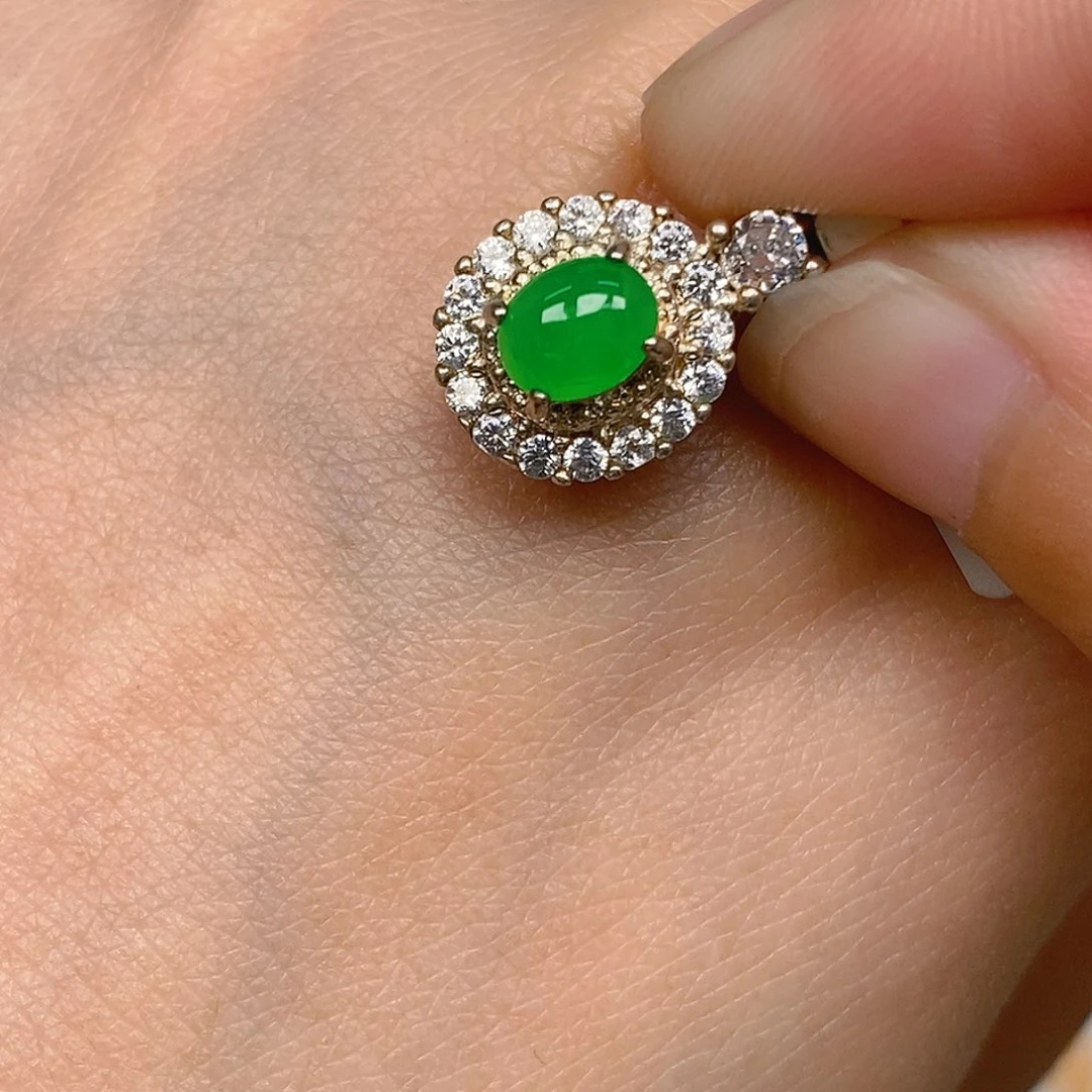 翡翠戒指未镶嵌翡翠