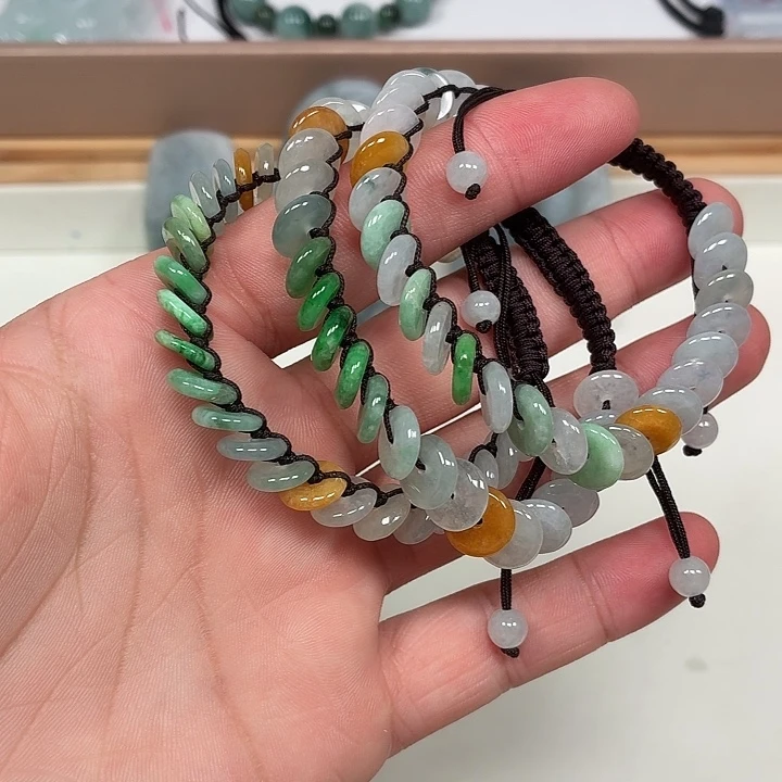 未镶嵌定制翡翠手串一条200