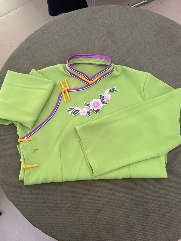 少数民族布依族壮族女士长袖刺绣上衣民族复古风原创设计