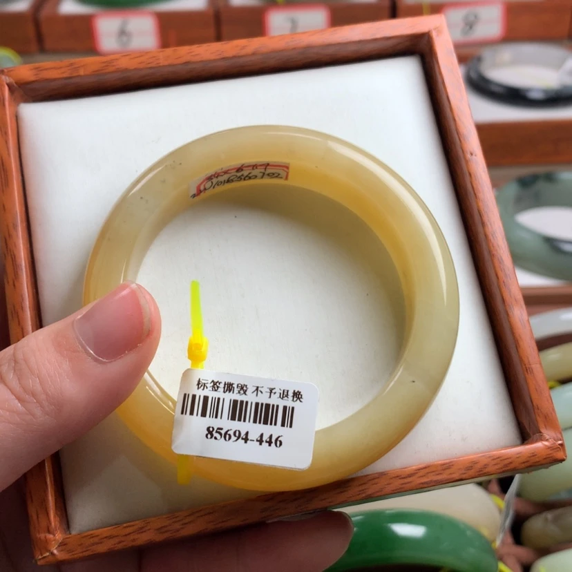 【闪购商品】和田玉手镯未镶嵌