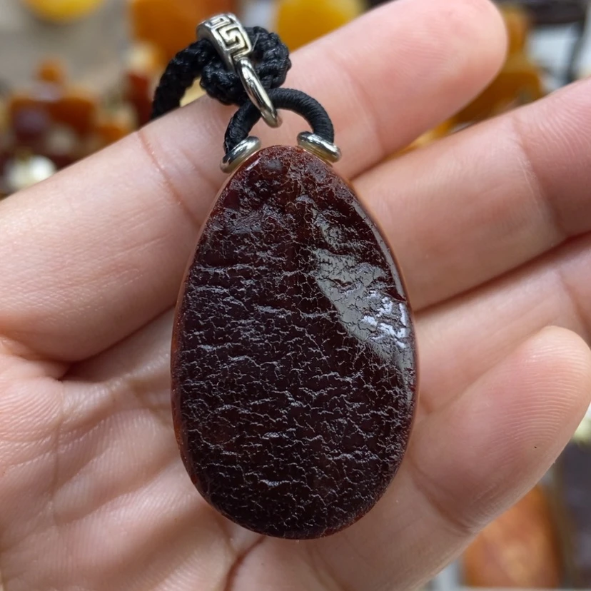 【闪购商品】琥珀颈饰未镶嵌