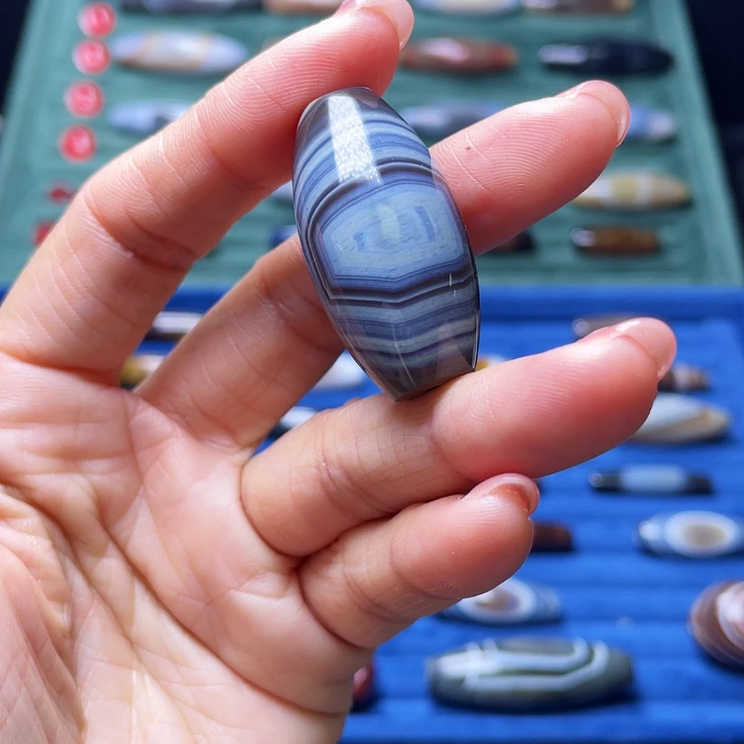 来***1玛瑙/玉髓未镶嵌颈饰