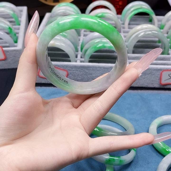 吴***珍以图为准Bei00016