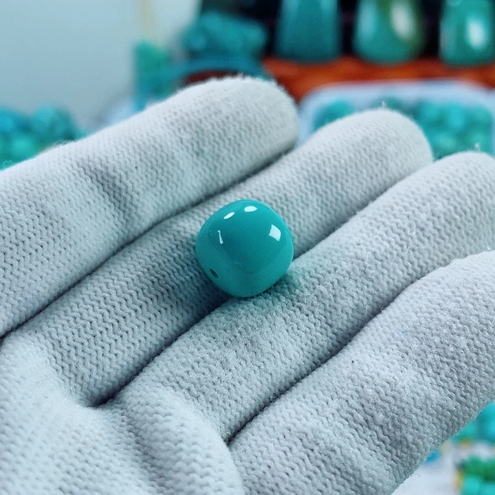 东***旬绿松石合金珠宝奇石